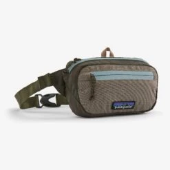 Patagonia Ultralight Black Hole Mini Hip Pack* 11 Patagonia Ultralight Black Hole Mini Hip Pack* -Maine Sport Store 49447 PNGR