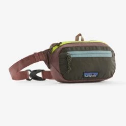 Patagonia Ultralight Black Hole Mini Hip Pack* 12 Patagonia Ultralight Black Hole Mini Hip Pack* -Maine Sport Store 49447 PWGN