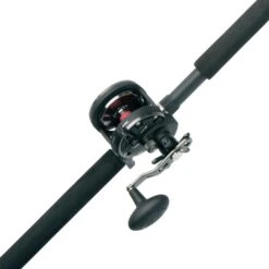 Abu Garcia Warfare Star Drag Combo 6FT6 30-80LB CBO 1366242