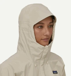 Patagonia W's Torrentshell 3L Rain Jacket -Maine Sport Store W sTorrentshell3LRainJacket WoolWhite 4